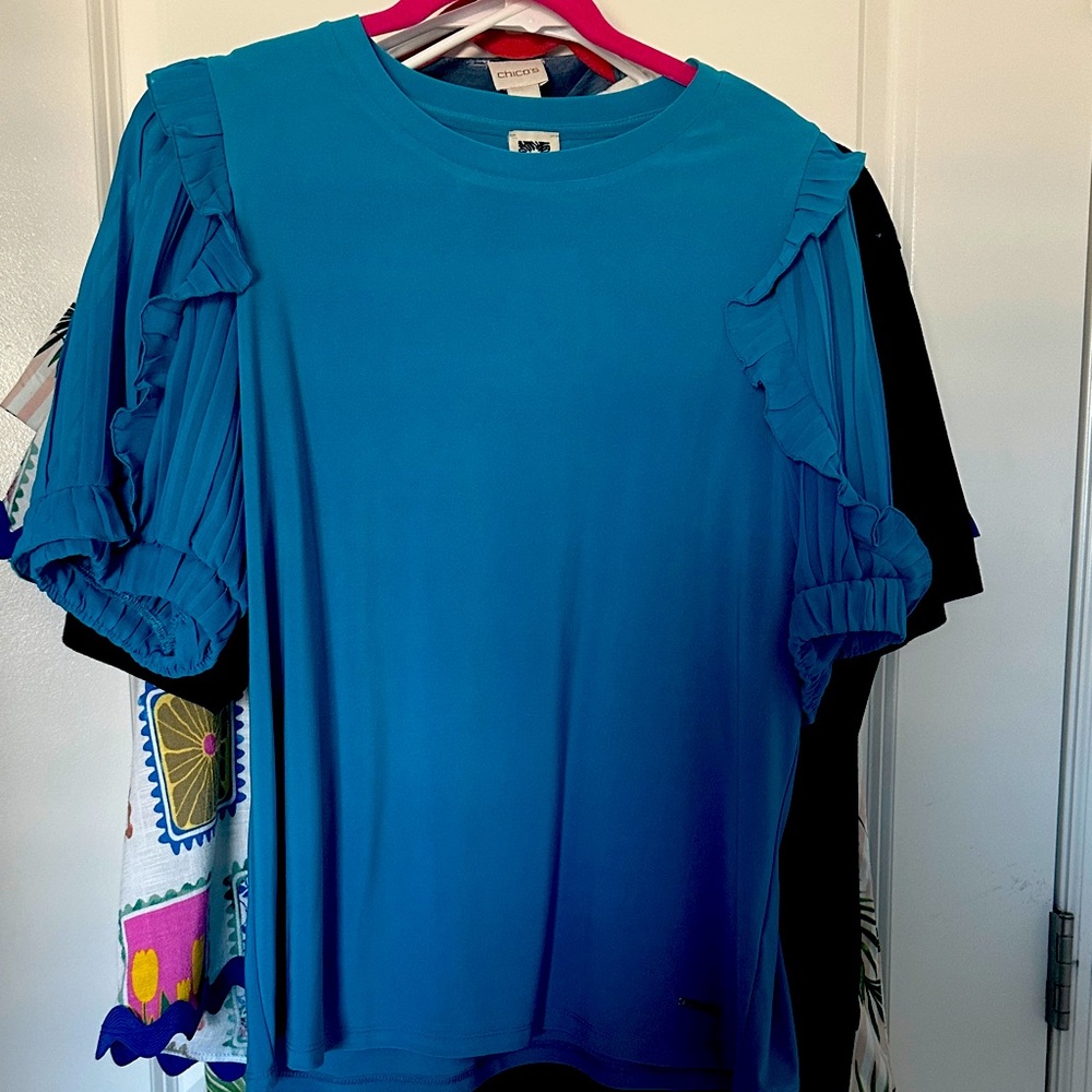 Anne Klein Blue Ruffle Sleeve Tee